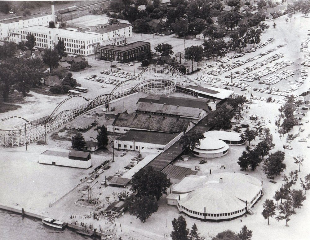 Silver Beach Amusement Park - Historical Photo